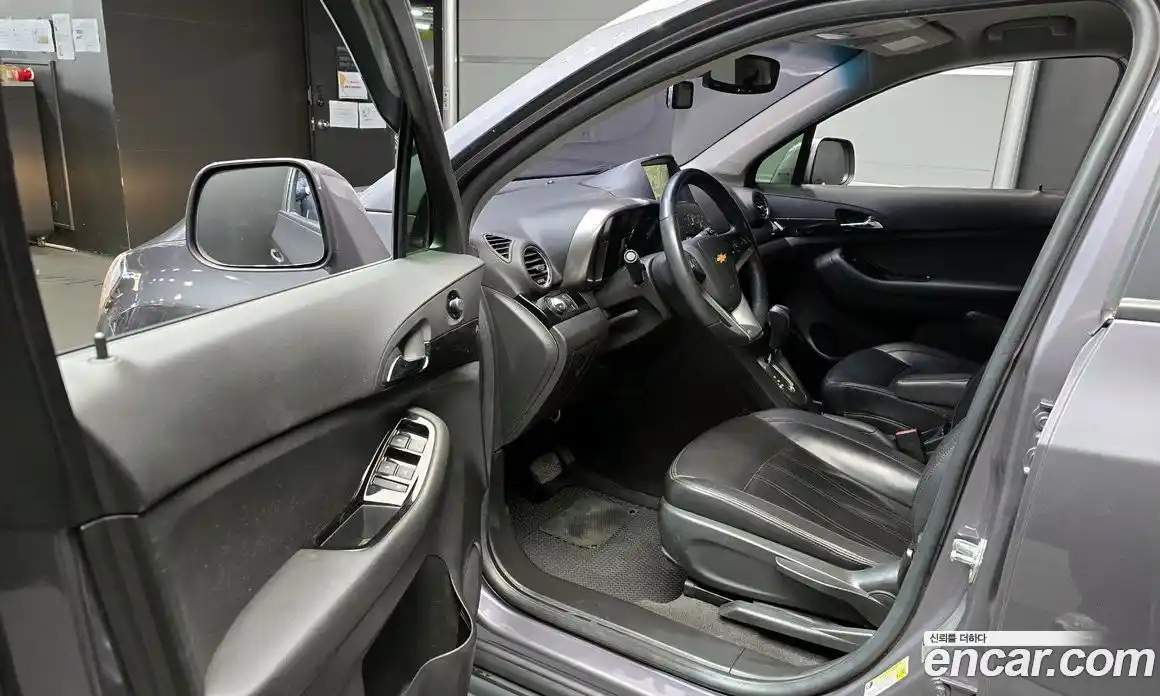 Chevrolet Orlando 2012 2.0 Автомат в Москве № 84003, фото 12