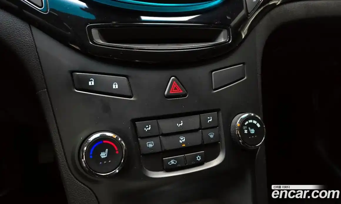 Chevrolet Orlando 2012 2.0 Автомат в Москве № 84003, фото 20