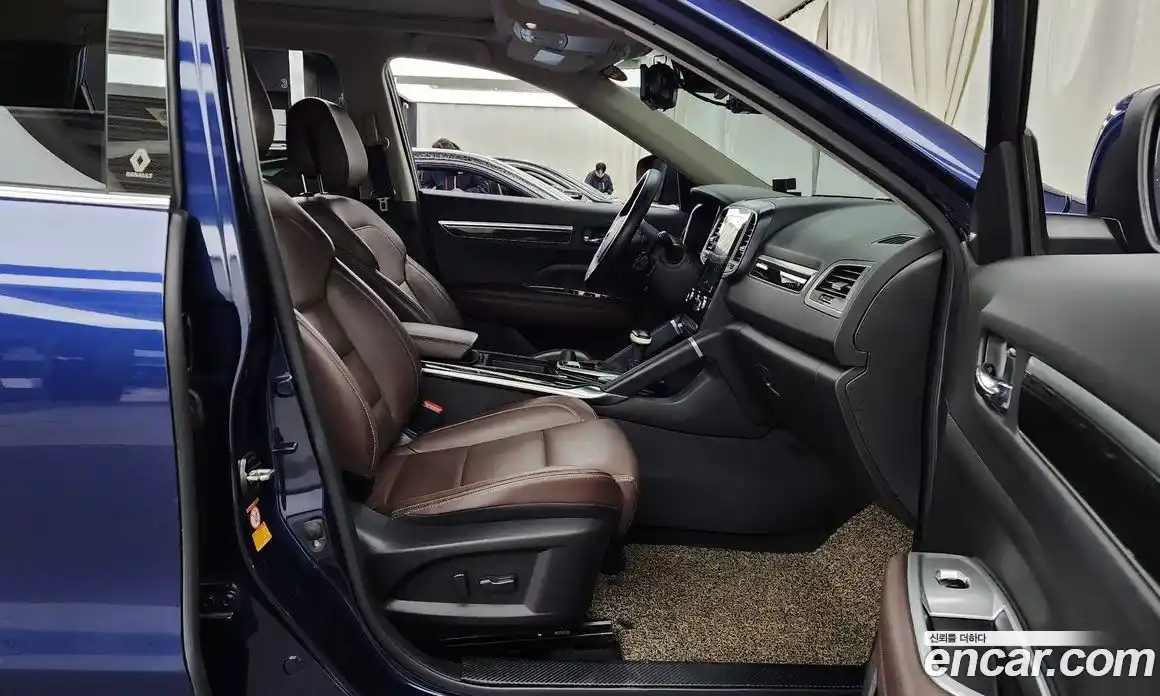 Renault QM6 2017 2.0 Автомат в Москве № 106136, фото 10