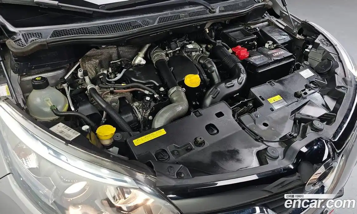 Renault QM3 2016 1.5 Автомат в Москве № 107524, фото 1