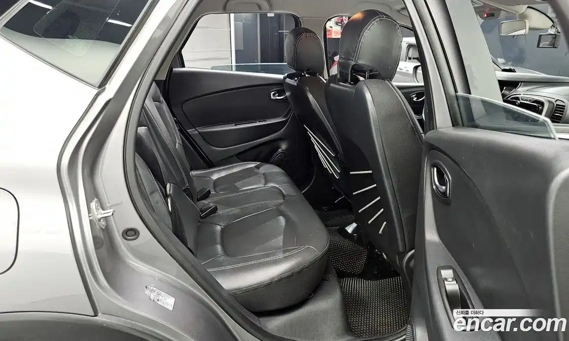 Renault QM3 2016 1.5 Автомат в Москве № 107524, фото 19