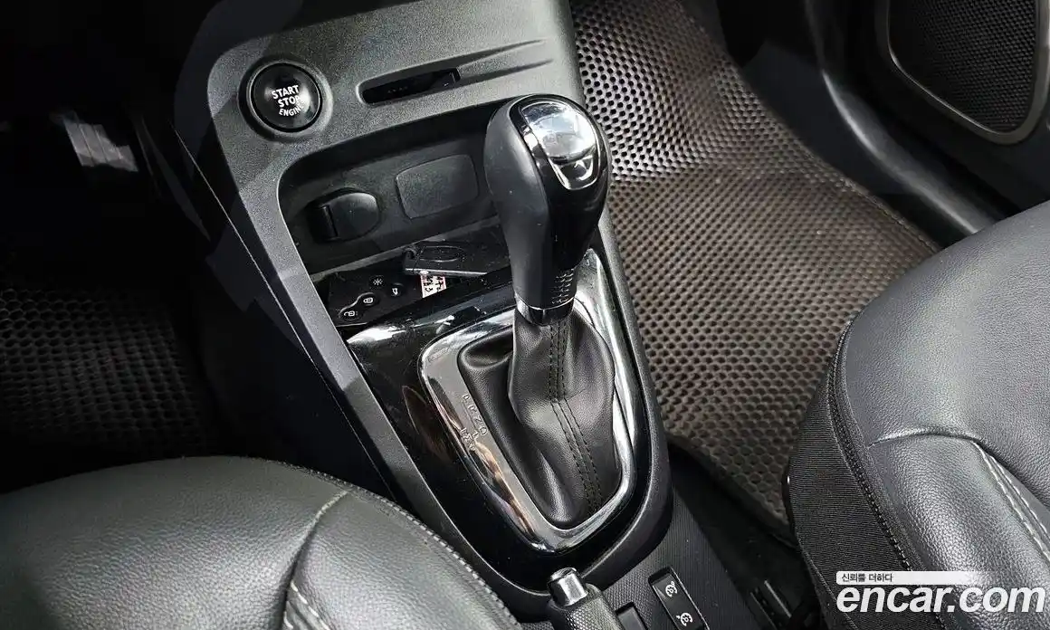 Renault QM3 2016 1.5 Автомат в Москве № 107524, фото 9