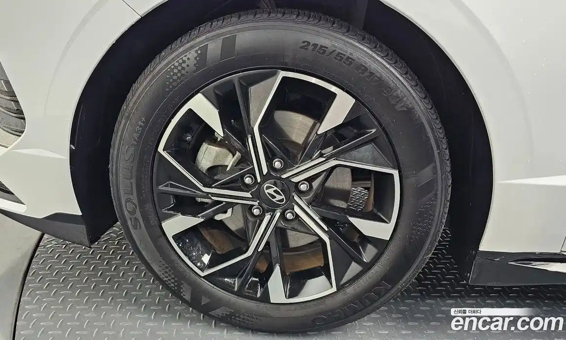 Hyundai Sonata 2024 1.6 Автомат в Москве № 109000, фото 5