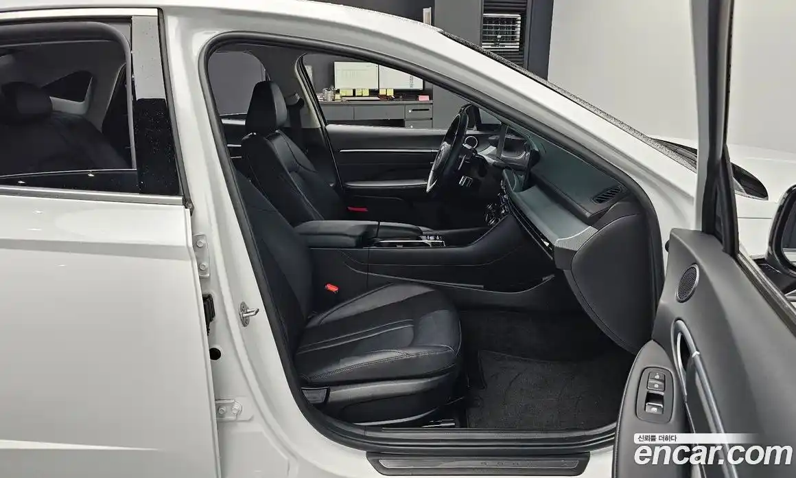 Hyundai Sonata 2024 1.6 Автомат в Москве № 109000, фото 10