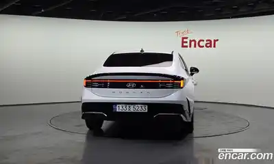 Hyundai Sonata 2024 1.6 Автомат в Москве № 111248, миниатюра 11