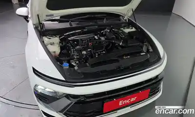 Hyundai Sonata 2024 1.6 Автомат в Москве № 111248, миниатюра 5