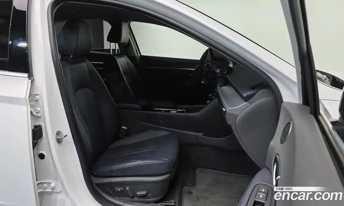 Hyundai Sonata 2024 1.6 Автомат в Москве № 111248, фото 10