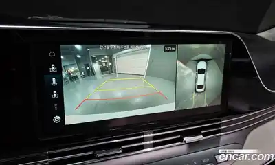 Hyundai Grandeur 2023 2.5 Автомат в Москве № 112140, миниатюра 6