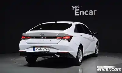 Hyundai Avante 2022 1.6 Автомат в Москве № 113216, миниатюра 11