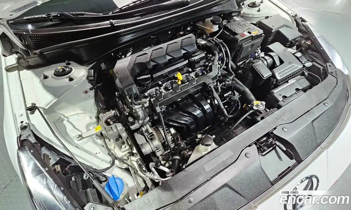 Hyundai Avante 2022 1.6 Автомат в Москве № 113216, фото 16