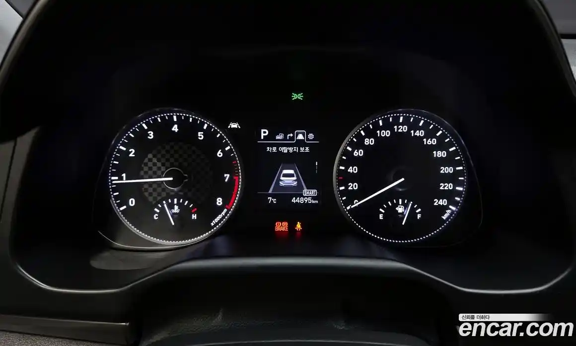 Hyundai Avante 2020 1.6 Автомат в Москве № 113291, фото 15