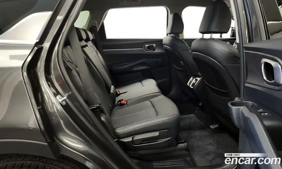 Kia Sorento 2024 2.5 Автомат в Москве № 115028, фото 9