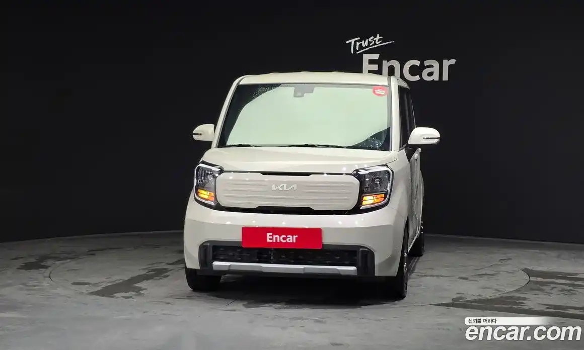 Kia Ray 2023 1.0 Автомат в Москве № 115305, фото 10