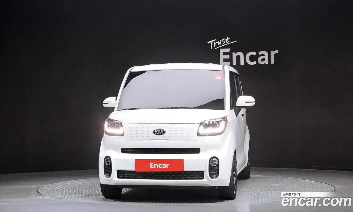 Kia Ray 2021 1.0 Автомат в Москве № 115694, фото 15