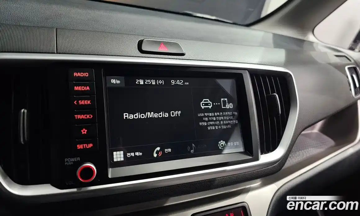 Kia Ray 2021 1.0 Автомат в Москве № 115694, фото 10