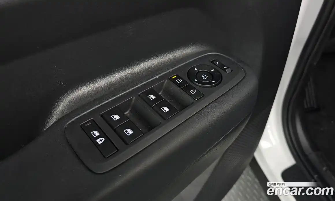 Hyundai Santa Fe 2025 1.6 Автомат в Москве № 115768, фото 11