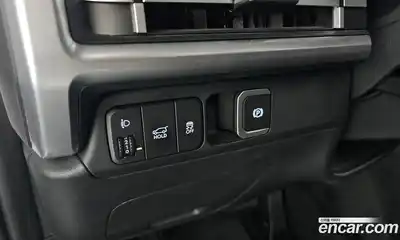 Hyundai Santa Fe 2025 1.6 Автомат в Москве № 115768, миниатюра 8