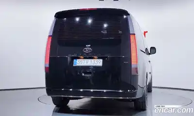 Hyundai Staria, 2023