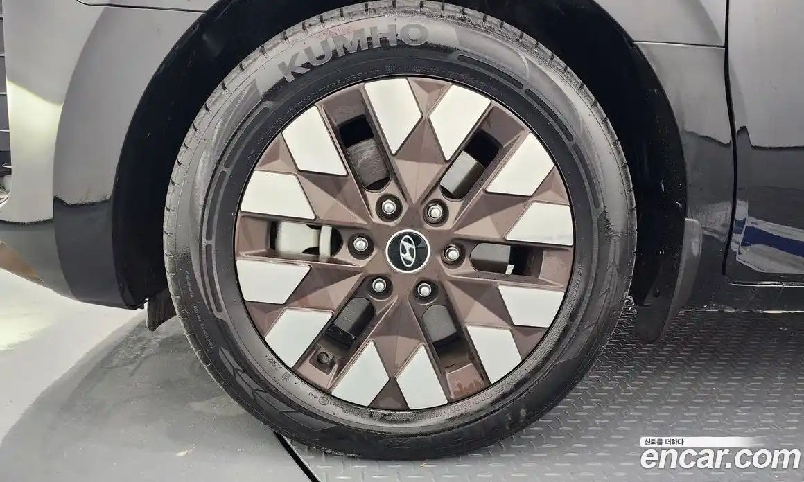 Hyundai Staria 2023 2.2 Автомат в Москве № 11584, фото 13