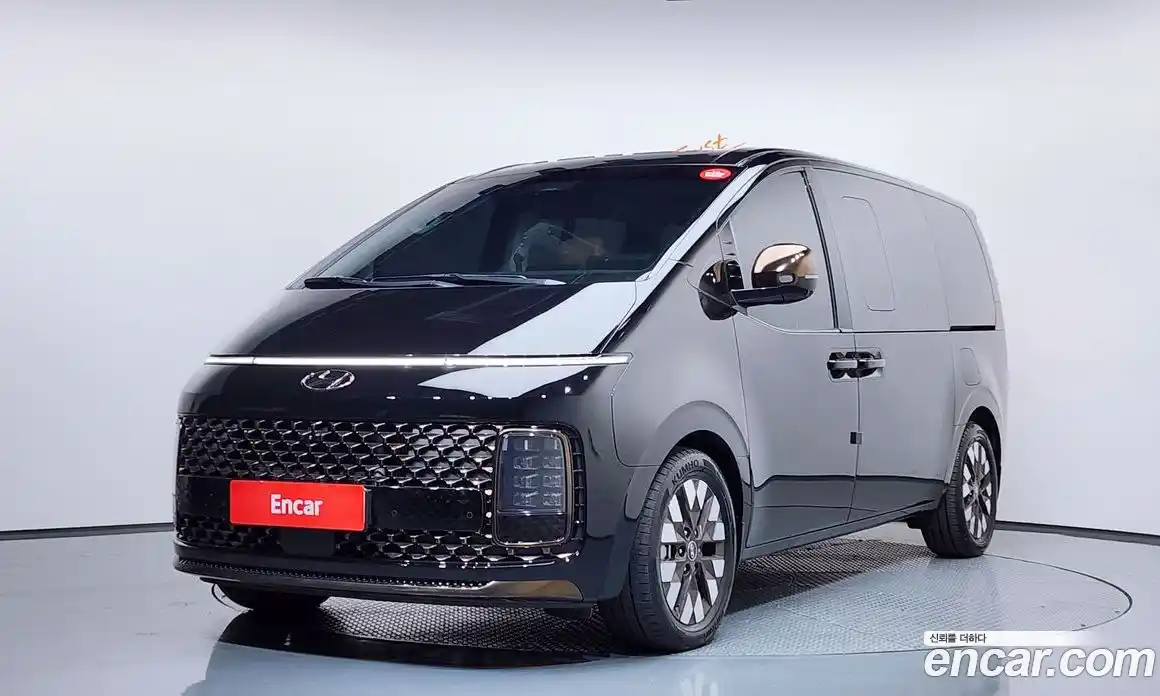 Hyundai Staria 2023 2.2 Автомат в Москве № 11584, фото 16