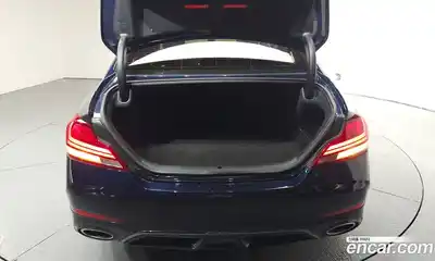 Genesis G70 2018 2.0 Автомат в Москве № 117620, миниатюра 2