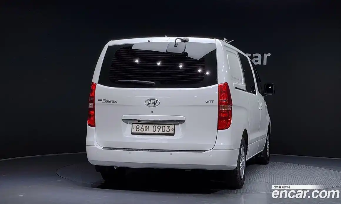 Hyundai Starex 2021 2.5 Автомат в Москве № 12053, фото 14