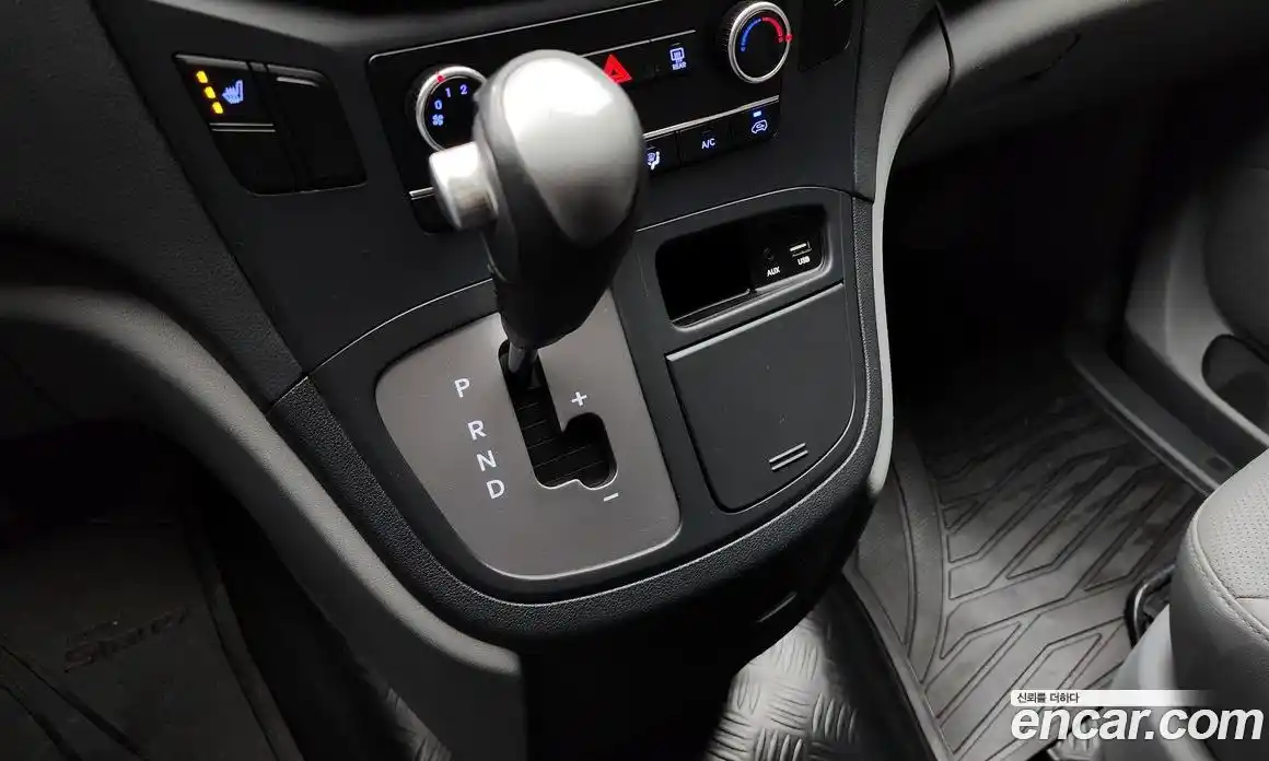 Hyundai Starex 2021 2.5 Автомат в Москве № 12053, фото 15