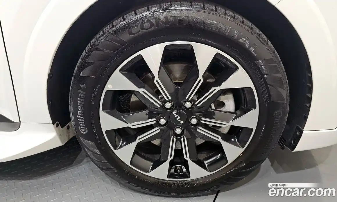 Kia Canival 2022 2.2 Автомат в Москве № 121665, фото 16