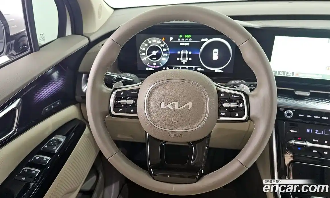 Kia Canival 2022 2.2 Автомат в Москве № 121665, фото 18