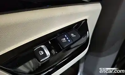 Kia Canival 2022 2.2 Автомат в Москве № 121665, миниатюра 4