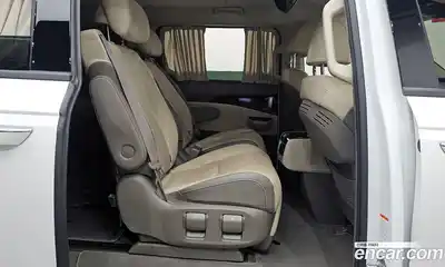 Kia Canival 2022 2.2 Автомат в Москве № 121665, миниатюра 6