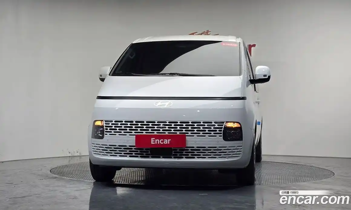 Hyundai Staria 2025 1.6 Автомат в Москве № 130541, фото 9