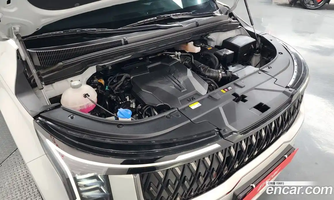 Kia Canival 2024 3.5 Автомат в Москве № 131262, фото 3