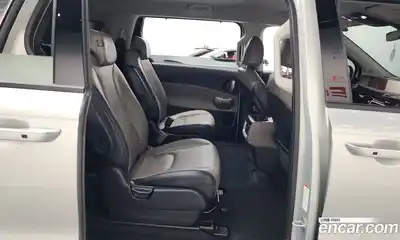 Kia Canival 2024 3.5 Автомат в Москве № 131262, миниатюра 5