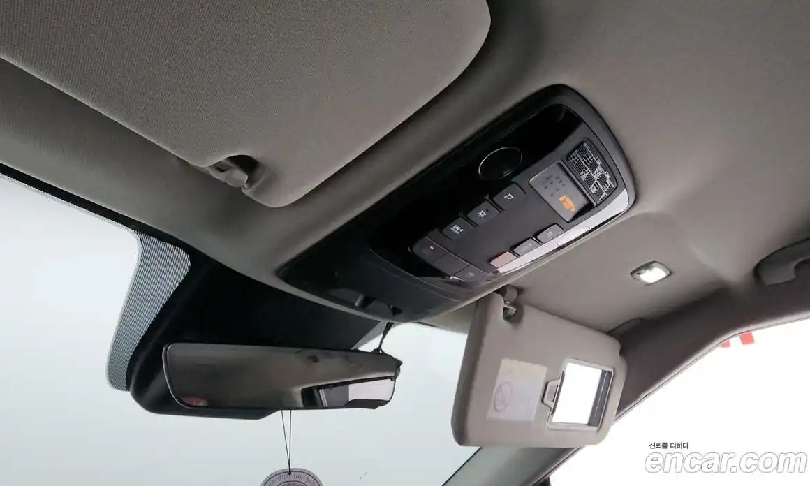 Kia Canival 2024 3.5 Автомат в Москве № 131262, фото 9