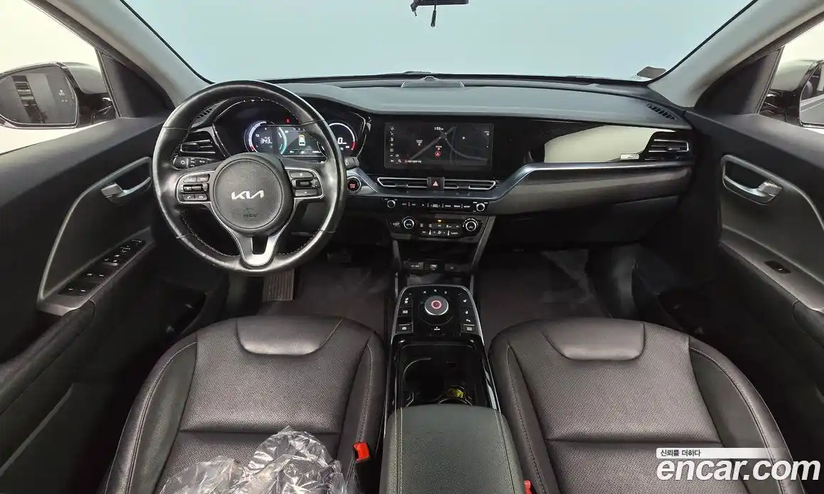 Kia Niro 2023 0.1 Автомат в Москве № 131747, фото 20