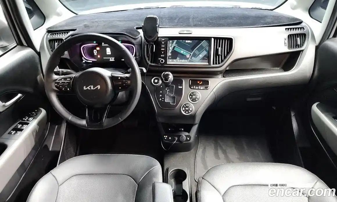 Kia Ray 2023 1.0 Автомат в Москве № 131760, фото 2