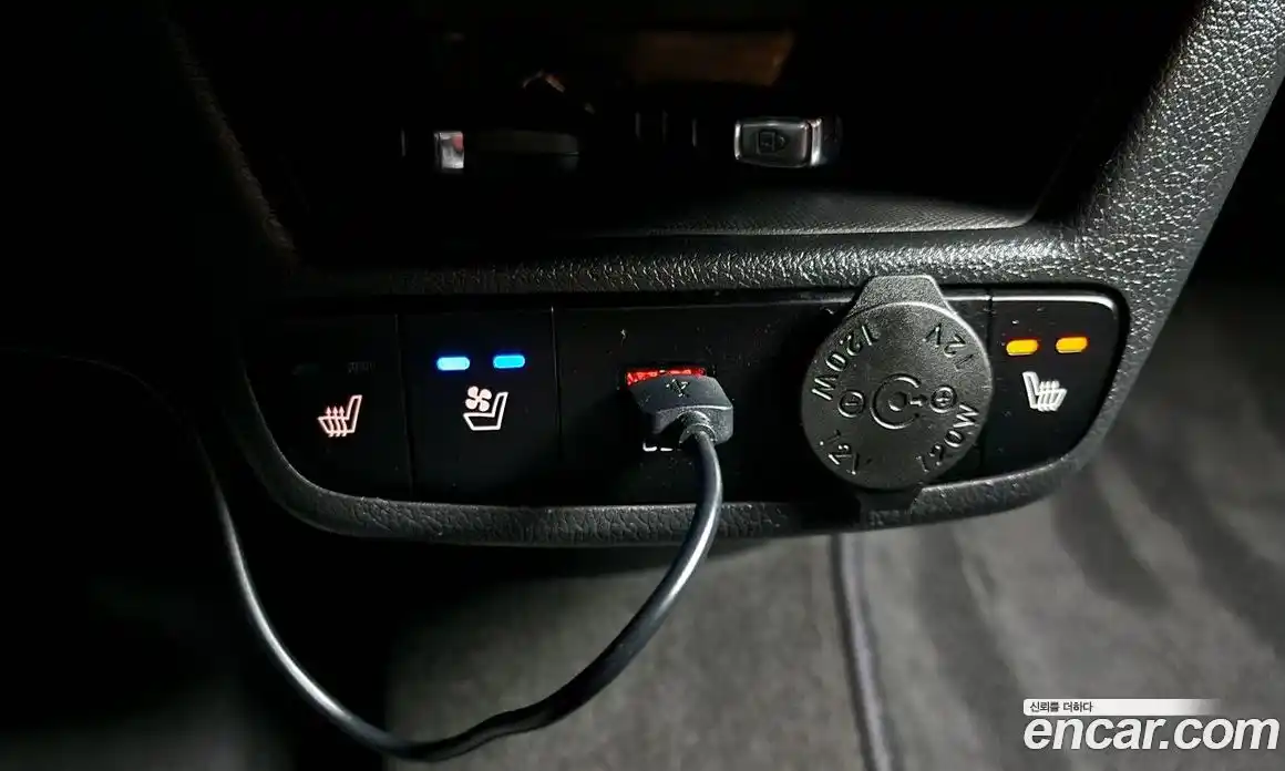 Kia Ray 2023 1.0 Автомат в Москве № 131760, фото 8