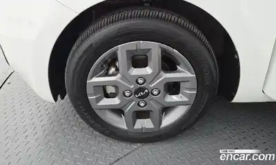 Kia Ray 2023 1.0 Автомат в Москве № 132425, миниатюра 12