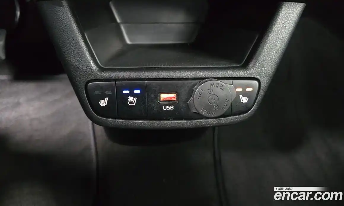 Kia Ray 2023 1.0 Автомат в Москве № 132425, фото 20