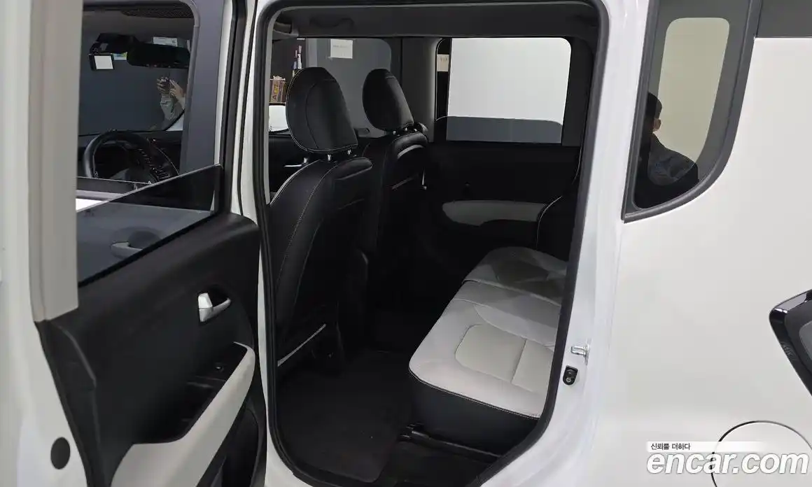 Kia Ray 2023 1.0 Автомат в Москве № 132425, фото 3