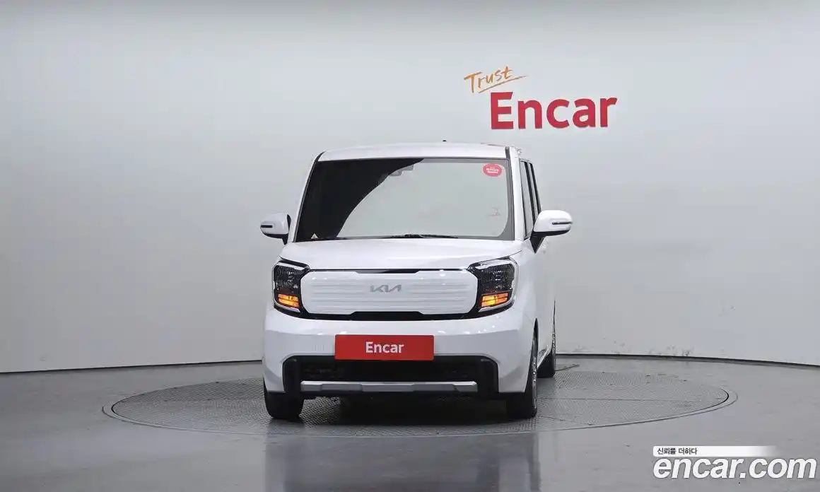 Kia Ray 2023 1.0 Автомат в Москве № 132425, фото 10