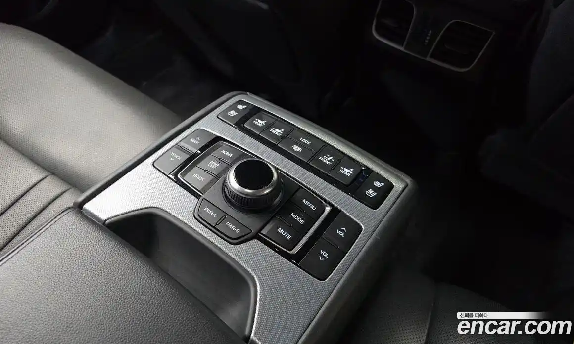 Genesis G80 2018 3.3 Автомат в Москве № 135771, фото 17