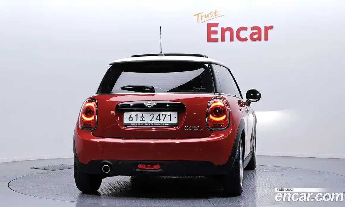 Mini Cooper 2018 1.5 Автомат в Москве № 136760, фото 14