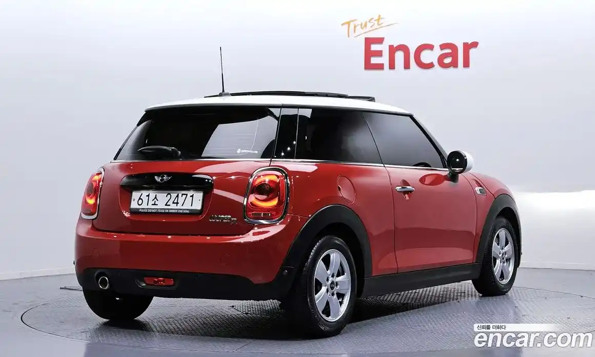 Mini Cooper 2018 1.5 Автомат в Москве № 136760, фото 15