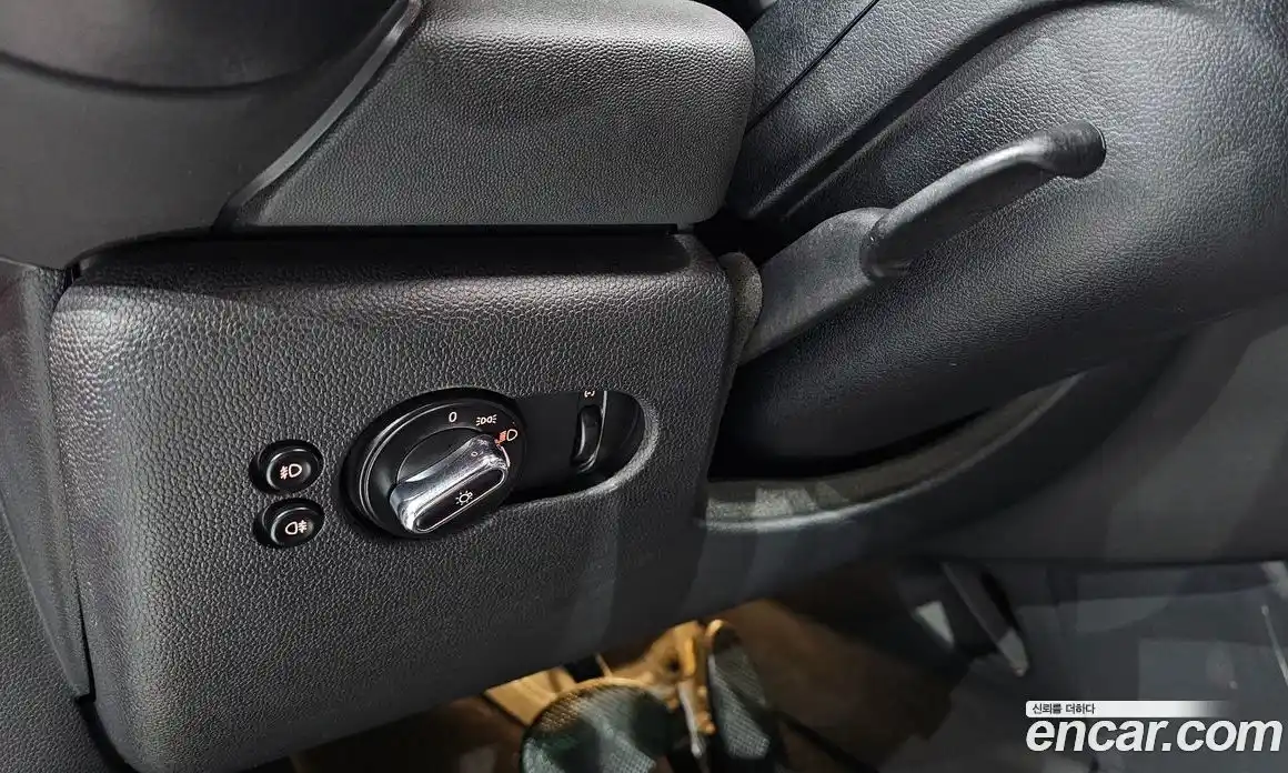 Mini Cooper 2018 1.5 Автомат в Москве № 136760, фото 20