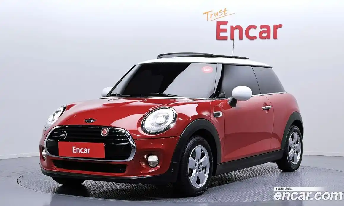 Mini Cooper 2018 1.5 Автомат в Москве № 136760, фото 8