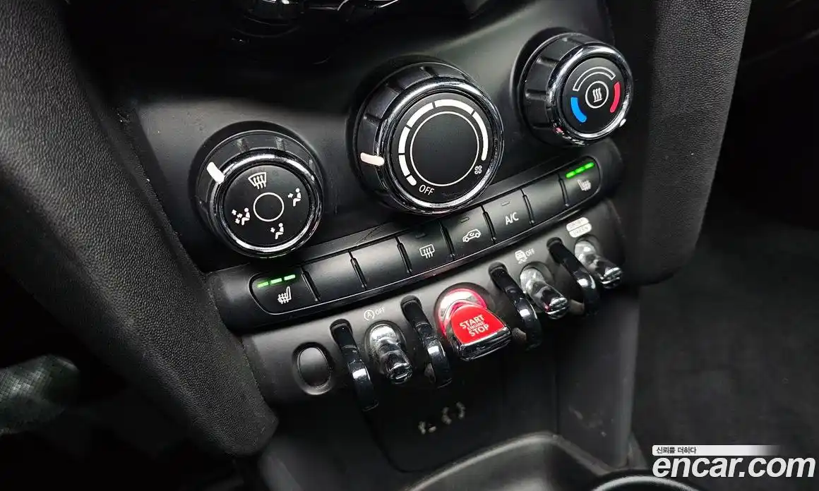 Mini Cooper 2018 1.5 Автомат в Москве № 136760, фото 9