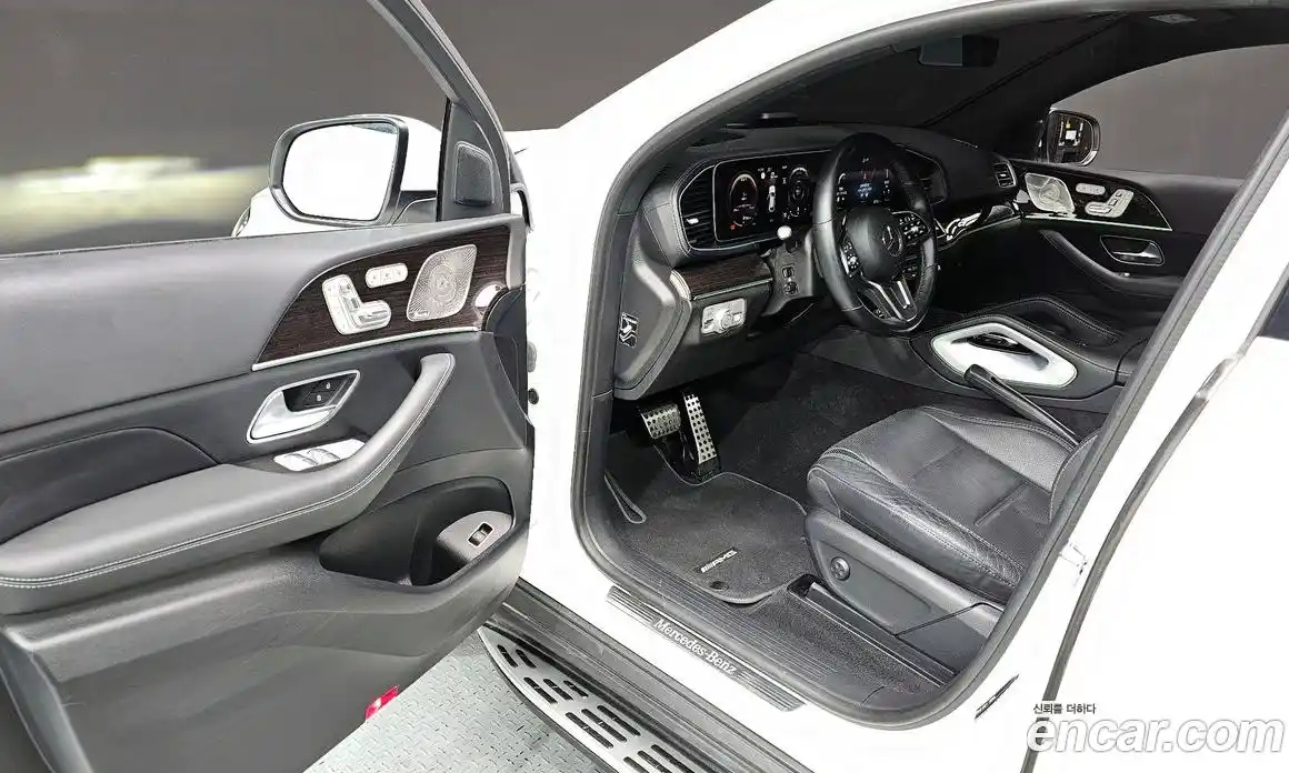 Mercedes-Benz GLE-Class 2023 2.9 Автомат в Москве № 137341, фото 9