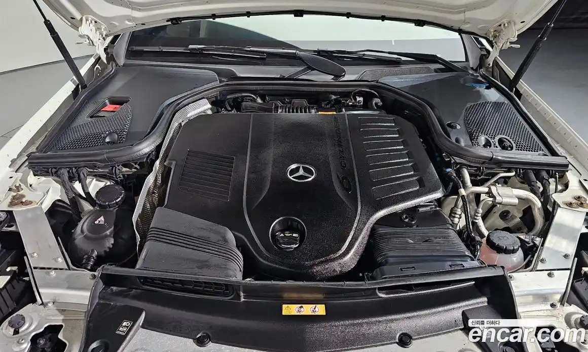 Mercedes-Benz E-Class 2021 3.0 Автомат в Москве № 137659, фото 13